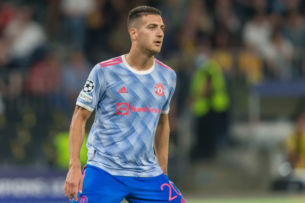 Diogo Dalot rzadko pojawia się ostatnio na boisku w barwach Manchesteru United. Czy to pora na zmianę klubu? Diogo Dalot rzadko pojawia się ostatnio na boisku w barwach Manchesteru United. Czy to pora na zmianę klubu?
