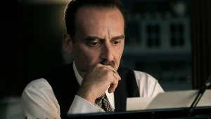 Wojciech Mecwaldowski w scenie ze "Śmierci Zygielbojma"