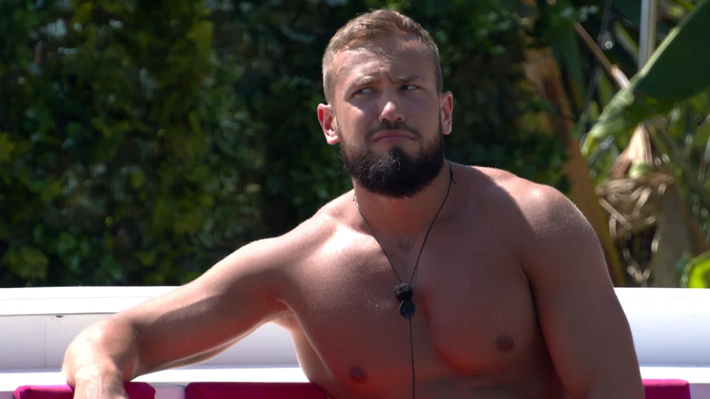 "Love Island. Wyspa Miłości" "Love Island. Wyspa Miłości"