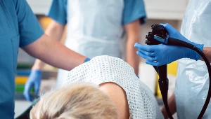 Czeka cię kolonoskopia? Tu znajdziesz wszystko, co musisz wiedzieć przed badaniem