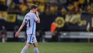 Barcelona kończyła w dziesiątkę, ratował ją ter Stegen