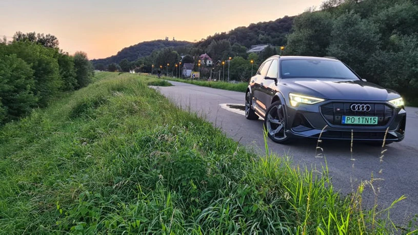 Audi e-tron S