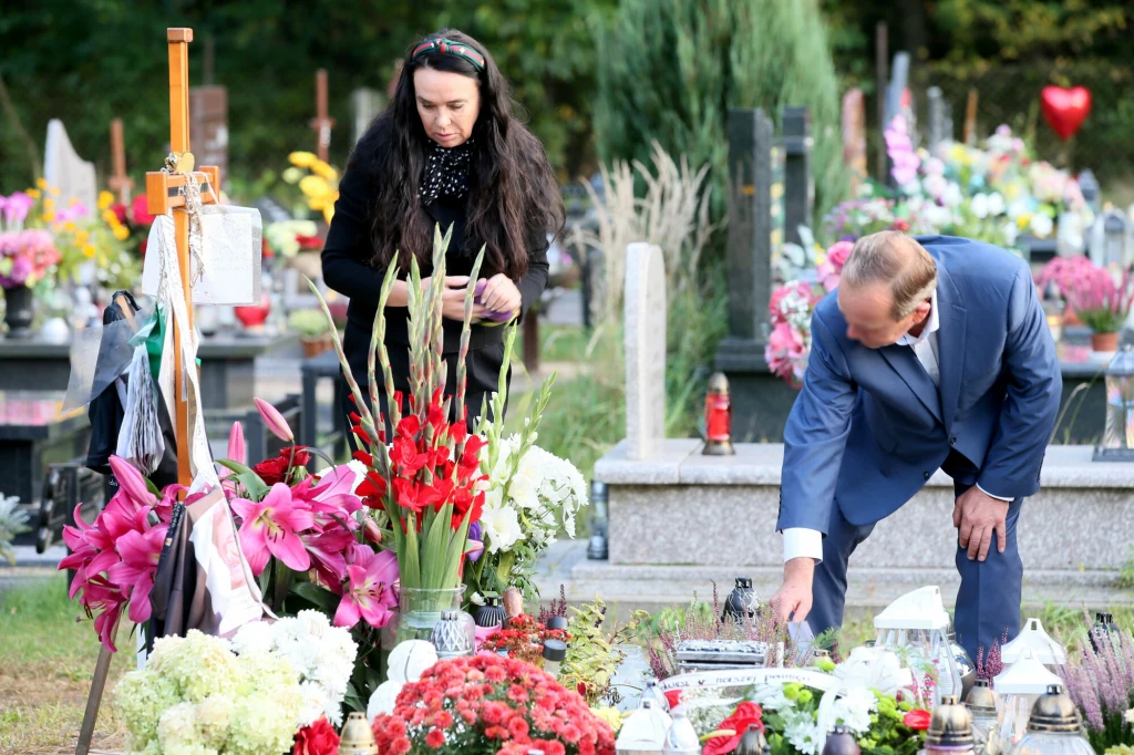 Ewa Krawczyk na cmentarzu