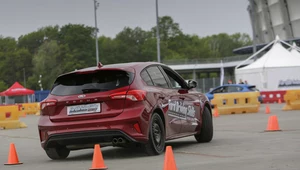 Ford organizuje bezpłatne szkolenia młodych kierowców