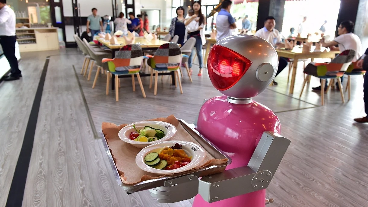 Las Vegas zalała fala strajków przeciwko zastępowaniu ludzi zaawansowanymi robotami Las Vegas zalała fala strajków przeciwko zastępowaniu ludzi zaawansowanymi robotami