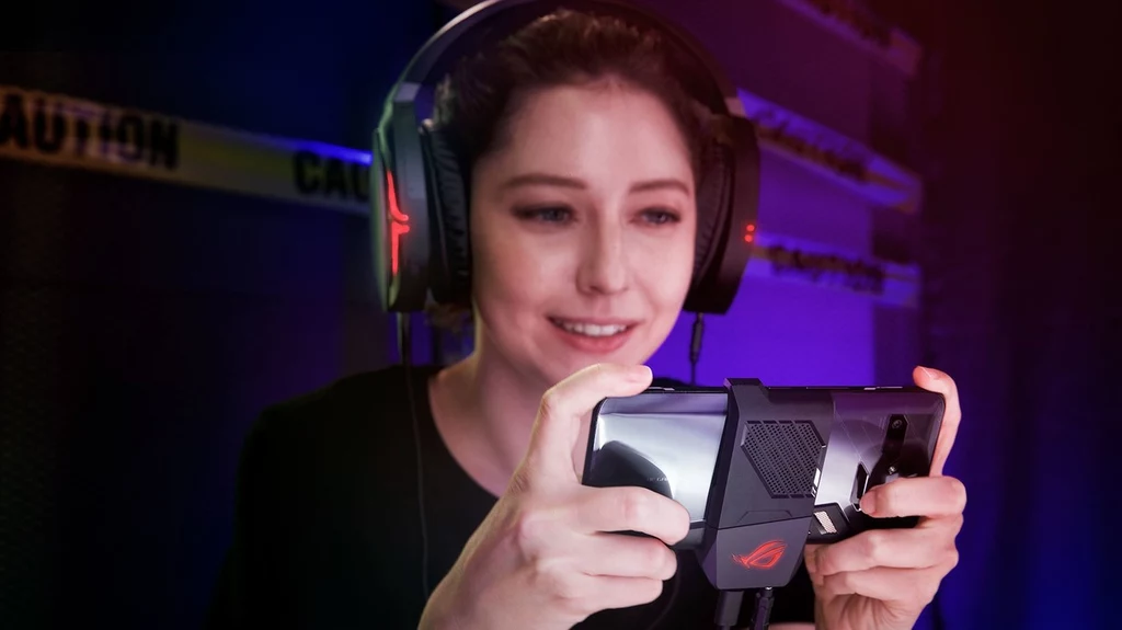 Asus zaprezentował gamingowy smartfon dla fanów PUBG i Fortnite