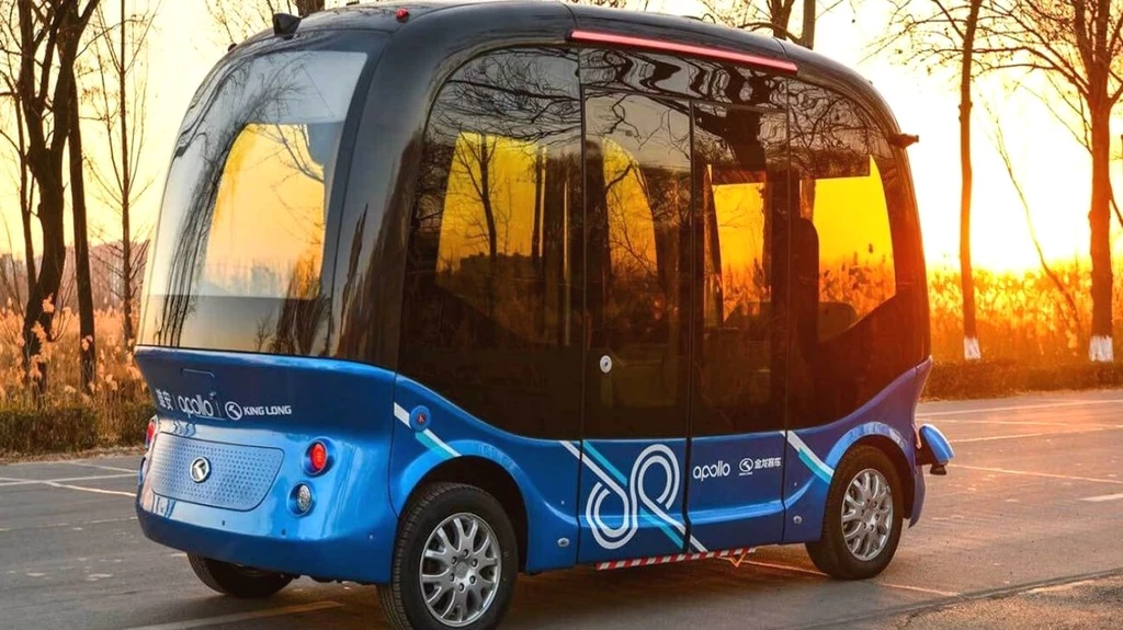 W Chinach ruszyła masowa produkcja autonomicznych e-busów