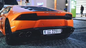 Turysta wypożyczył Lamborghini w Dubaju i uzbierał 47 tys. USD mandatów