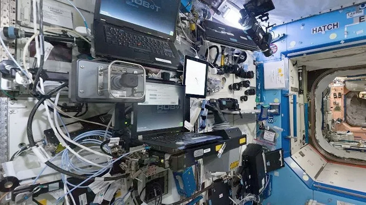 Na pokładzie Międzynarodowej Stacji Kosmicznej pojawiły się nowe technologie Na pokładzie Międzynarodowej Stacji Kosmicznej pojawiły się nowe technologie