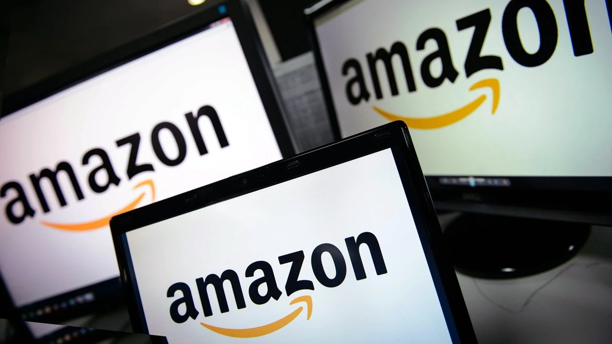 Amazon to kolejna po Apple firma, której wartość przekroczyła 1 bln USD Amazon to kolejna po Apple firma, której wartość przekroczyła 1 bln USD