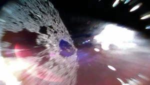 Oto najnowszy film z japońskiego łazika eksplorującego planetoidę Ryugu