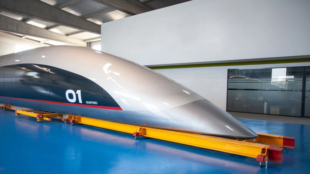 Oto pełnowymiarowa kapsuła Hyperloop od firmy HTT. Przyszłość jest już dziś