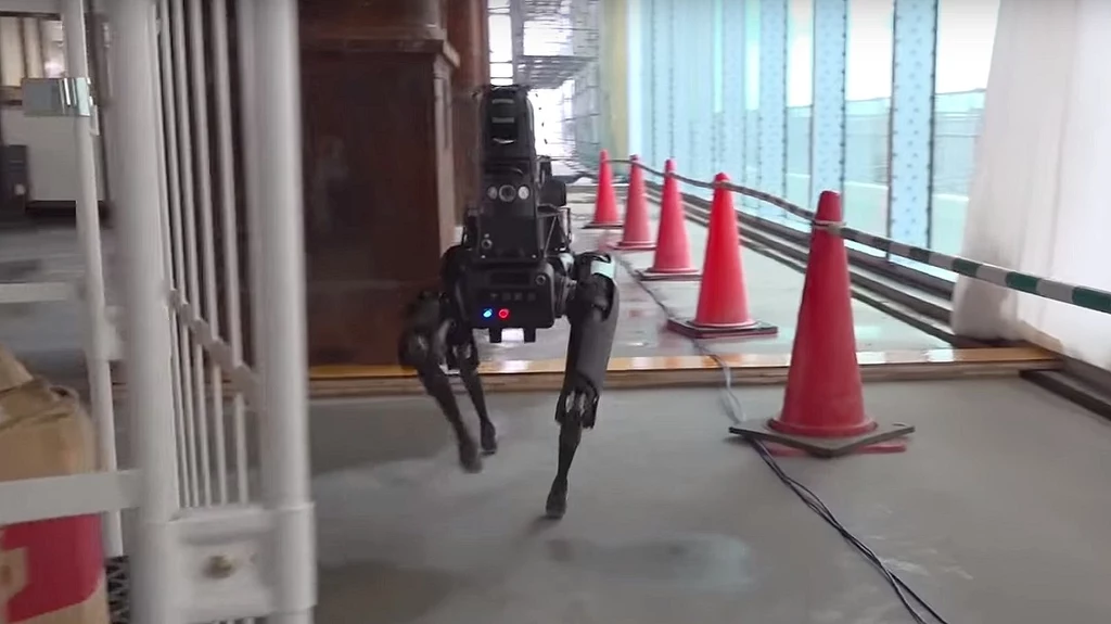 Nowy film z robotem SpotMini w roli głównej od Boston Dynamics