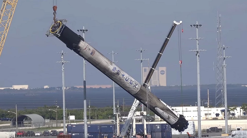 Zobaczcie nieudane lądowanie pierwszego stopnia rakiety Falcon-9 po misji CRS-16