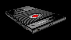 Holograficzny smartfon RED Hydrogen One doczeka się stereoskopowej kamery