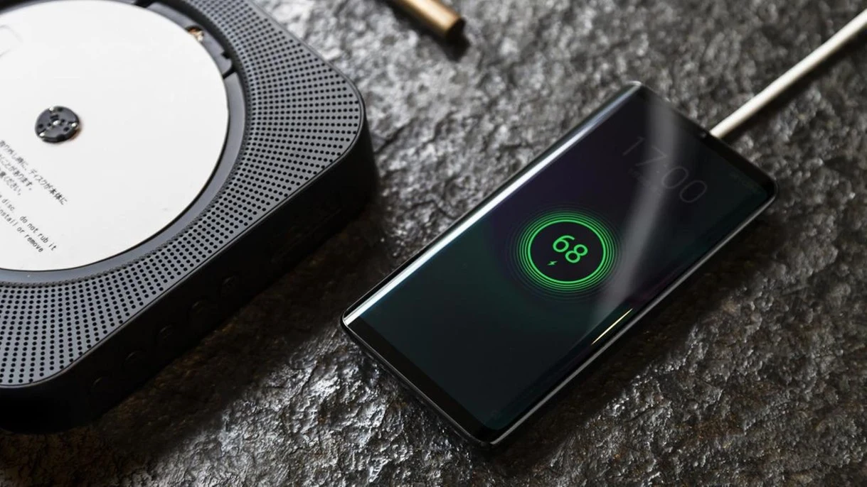 Meizu Zero, czyli poznajcie nowy minimalistyczny trend w świecie smartfonów Meizu Zero, czyli poznajcie nowy minimalistyczny trend w świecie smartfonów