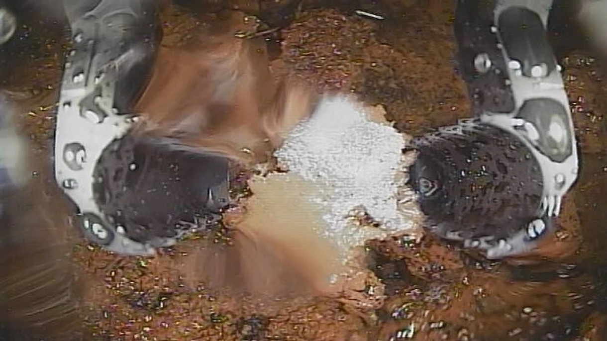 Przełom w Fukushimie. Robot pierwszy raz dotknął zastygłe paliwo jądrowe (film) Przełom w Fukushimie. Robot pierwszy raz dotknął zastygłe paliwo jądrowe (film)