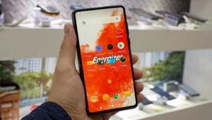 Oto Energizer Power Max P18K Pop, smartfon z baterią aż 18000 mAh