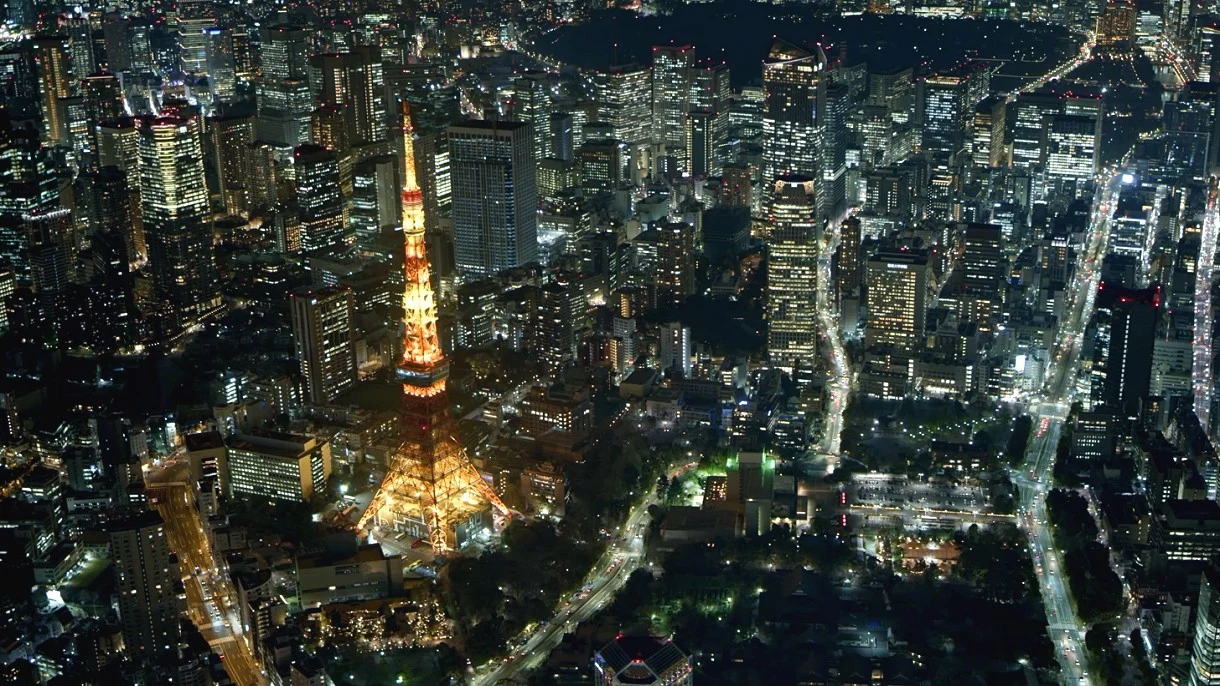 Zobaczcie rozświetloną miliardami świateł Japonię podczas nocy na filmie 8K Zobaczcie rozświetloną miliardami świateł Japonię podczas nocy na filmie 8K