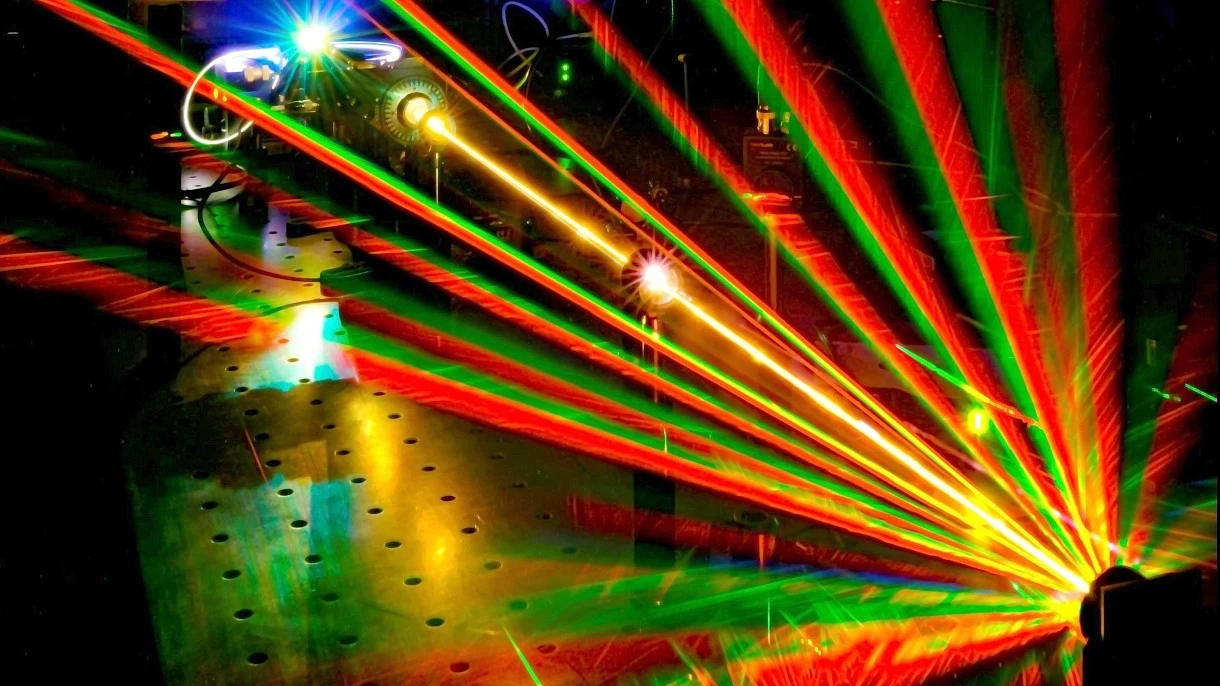 Pentagon ma futurystyczną broń, której użyje podczas szturmu Strefy 51 Pentagon ma futurystyczną broń, której użyje podczas szturmu Strefy 51