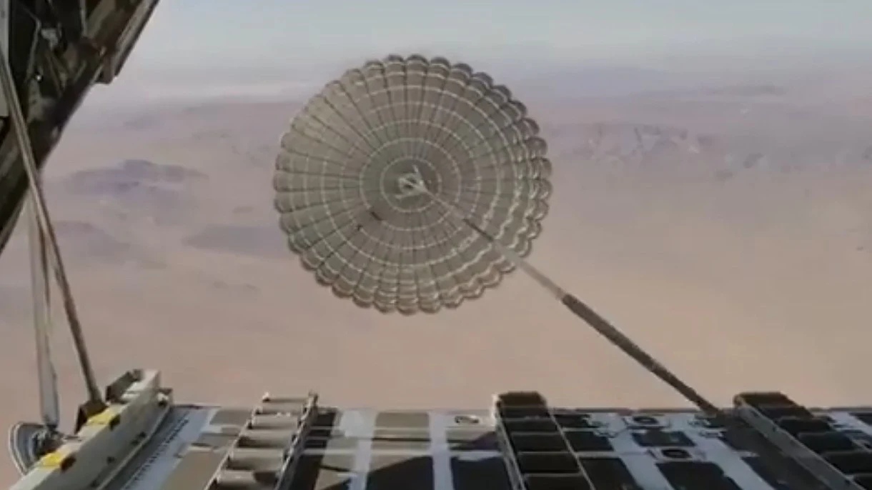 Boeing i SpaceX przetestowały systemy bezpieczeństwa w załogowych kapsułach Boeing i SpaceX przetestowały systemy bezpieczeństwa w załogowych kapsułach