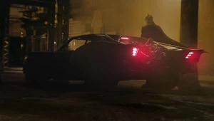 Tak stylowo będzie „woził” się nowy Batman. Zobaczcie w akcji jego zjawiskową brykę