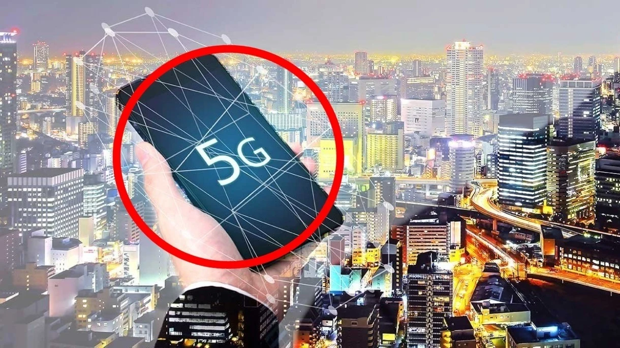 Zaczęło się. W Łodzi podpalono nadajnik sieci 5G od Play. Co teraz? Zaczęło się. W Łodzi podpalono nadajnik sieci 5G od Play. Co teraz?