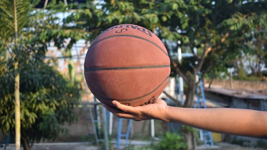 Koszykarze NBA będą grać bez kibiców, ale z dźwiękami z gry wideo