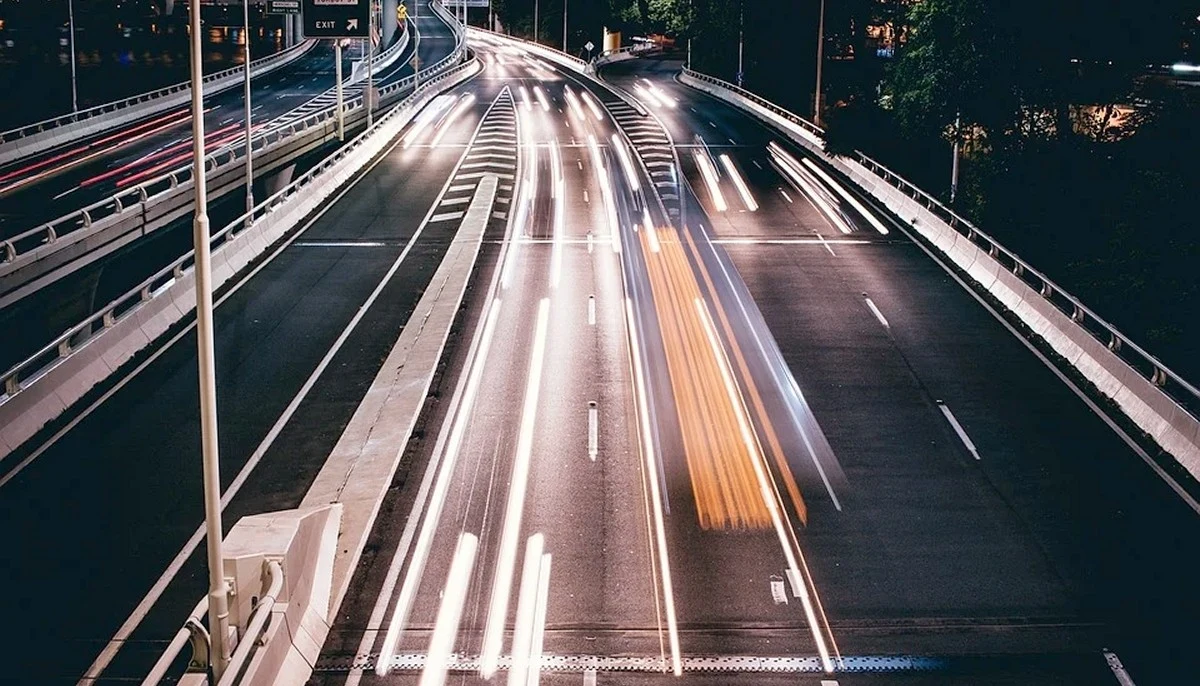 Benzyna z powietrza? Proszę bardzo. BMW inwestuje w wyjątkowy startup Benzyna z powietrza? Proszę bardzo. BMW inwestuje w wyjątkowy startup