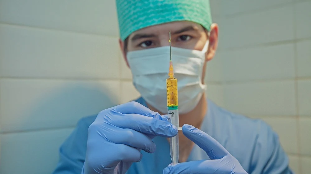 Rosja twierdzi, że ma jeszcze skuteczniejszą szczepionkę na CoVID-19 Rosja twierdzi, że ma jeszcze skuteczniejszą szczepionkę na CoVID-19