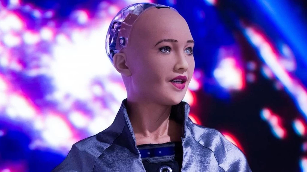 Sophia przemówiła do ludzkości. Inteligentny robot ma coś ważnego do przekazania [FILM]