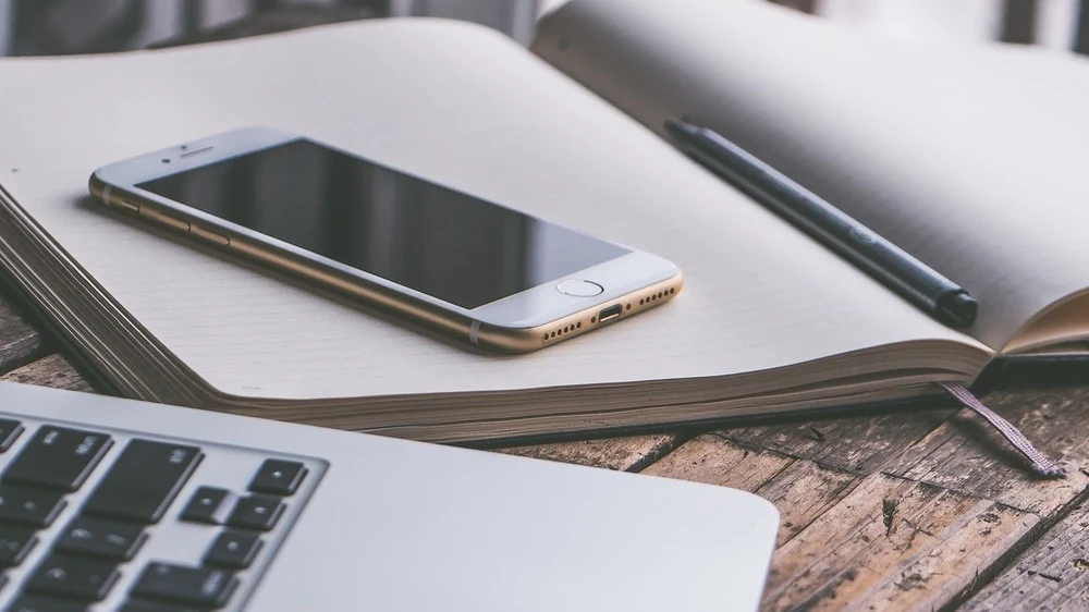 Apple ukarane w Brazylii za brak ładowarek w zestawach z iPhone’ami i inne przewinienia Apple ukarane w Brazylii za brak ładowarek w zestawach z iPhone’ami i inne przewinienia