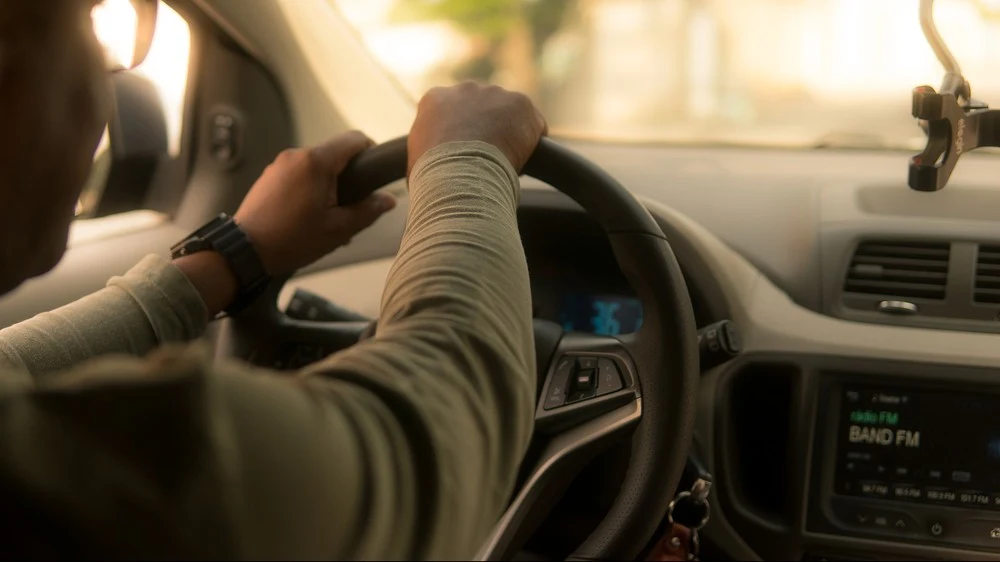 Uber i Lyft ruszają z darmowymi dojazdami na szczepienie przeciw COVID-19 Uber i Lyft ruszają z darmowymi dojazdami na szczepienie przeciw COVID-19