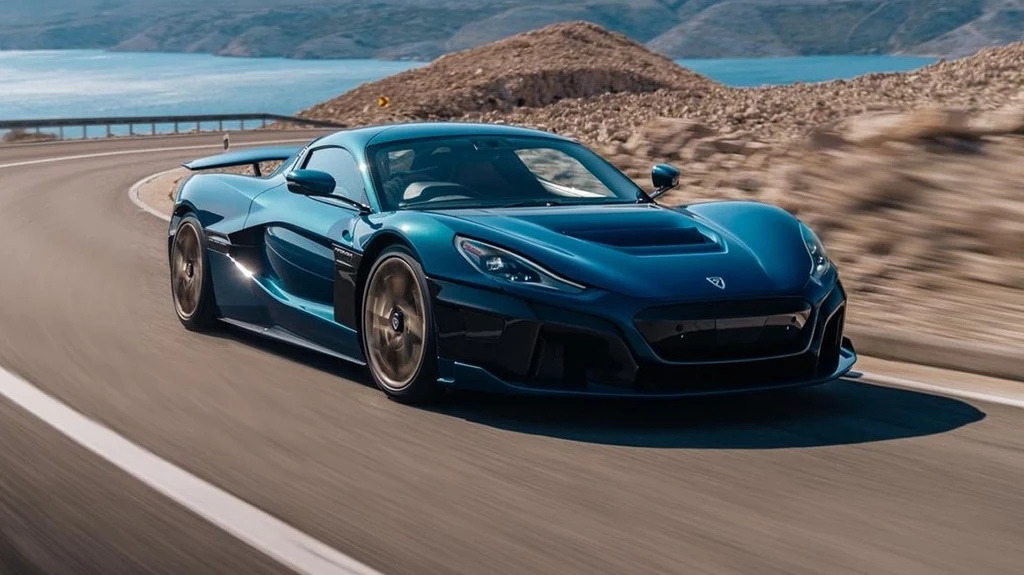 9 sekund do 300 km/h. Oto elektryczny Rimac Nevera w akcji na torze [WIDEO]