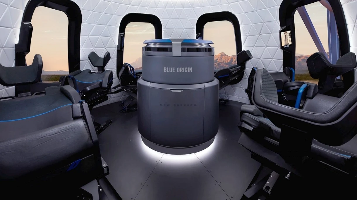 Tajemnicza osoba wydała 28 mln dolarów na lot w kosmos z szefem Amazonu Tajemnicza osoba wydała 28 mln dolarów na lot w kosmos z szefem Amazonu