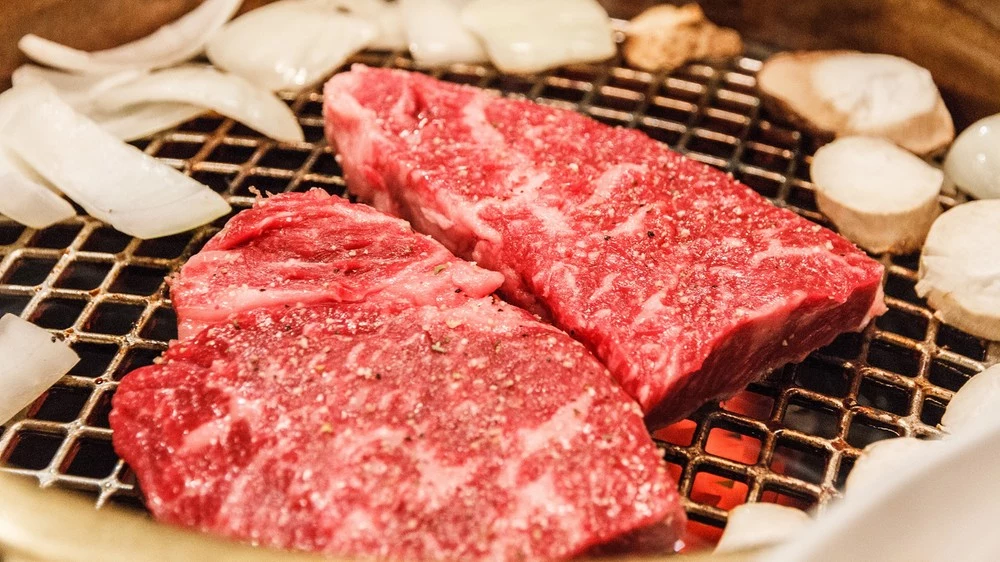 Japońscy naukowcy wydrukowali wołowinę Wagyu w technologii biodruku 3D