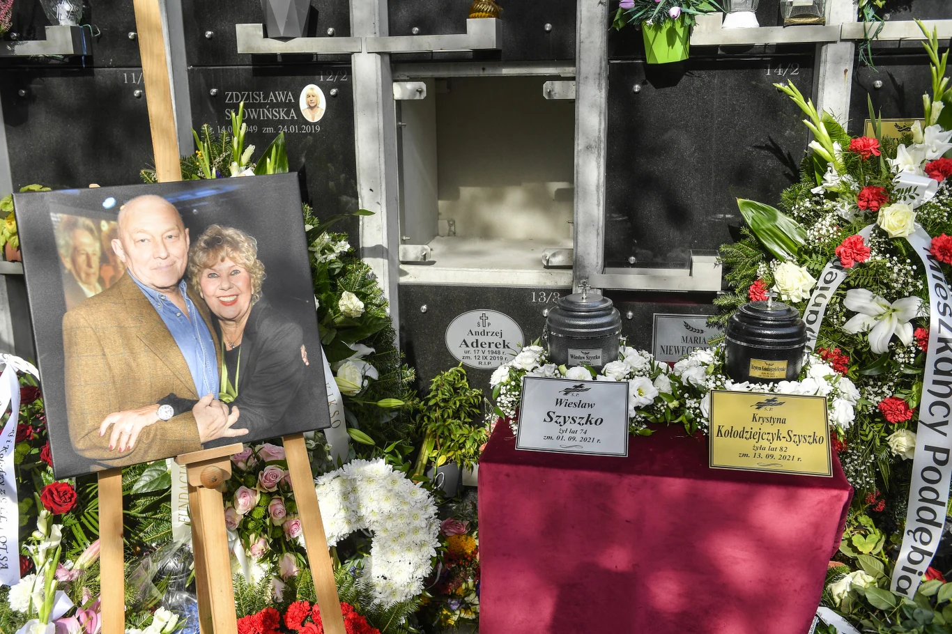 Krystyna Kołodziejczyk została pochowana wraz z mężem, Wiesławem Szyszko, który zmarł dwa tygodnie przed nią.