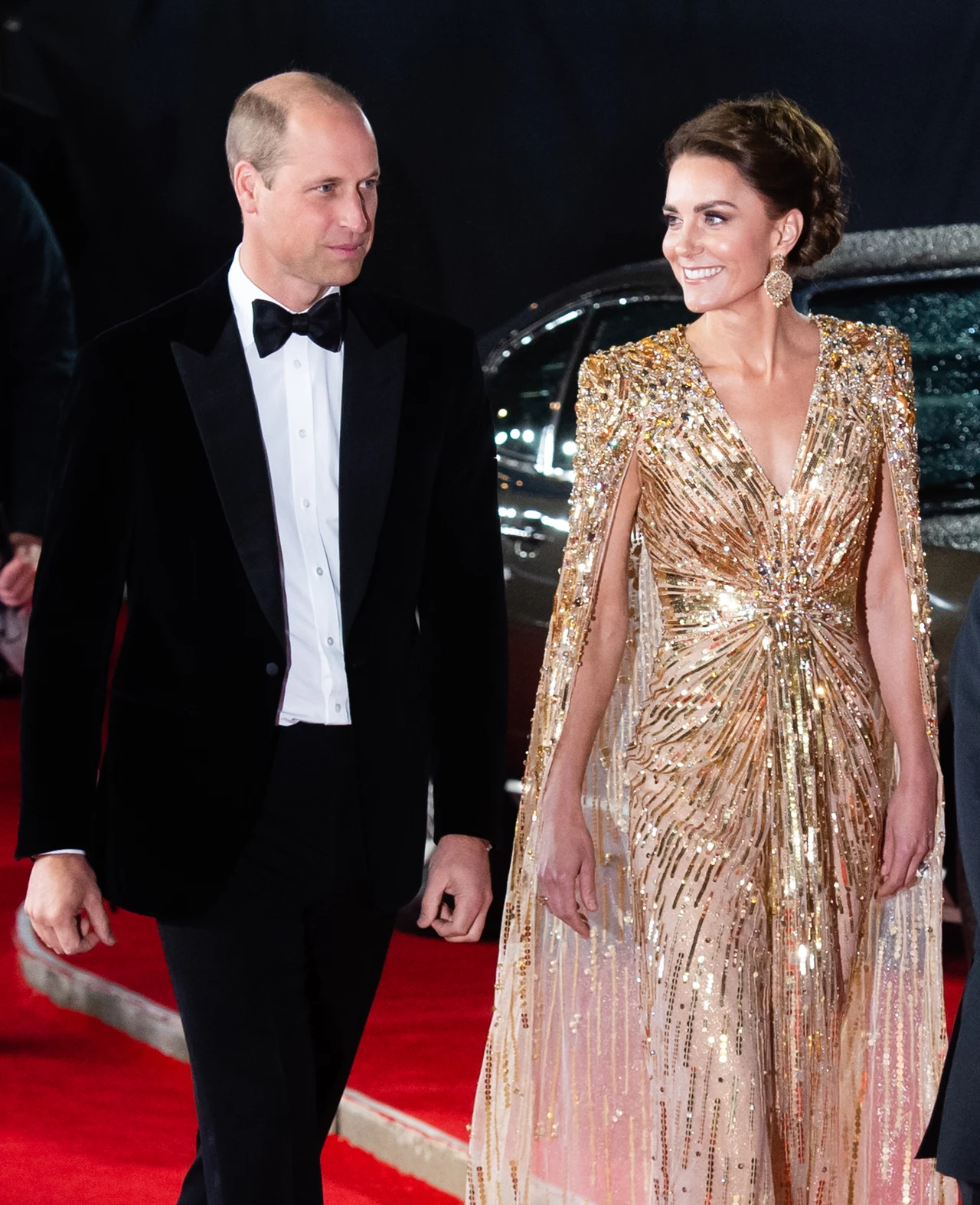 Księżna Kate i książę William dawno nie wyglądali tak elegancko. Widać było, że William sam nie mógł oderwać oczu od żony! Księżna Kate i książę William dawno nie wyglądali tak elegancko. Widać było, że William sam nie mógł oderwać oczu od żony!