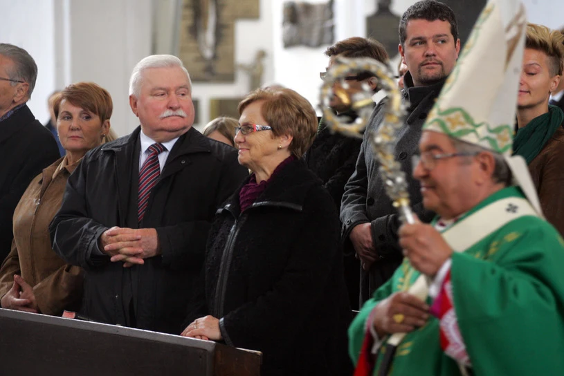 Lech Wałęsa na mszy z okazji 70 urodzin (2013 rok) Lech Wałęsa na mszy z okazji 70 urodzin (2013 rok)