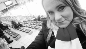 Edyta Bieńczak na meczu swego ukochanego STS Ciarko Sanok