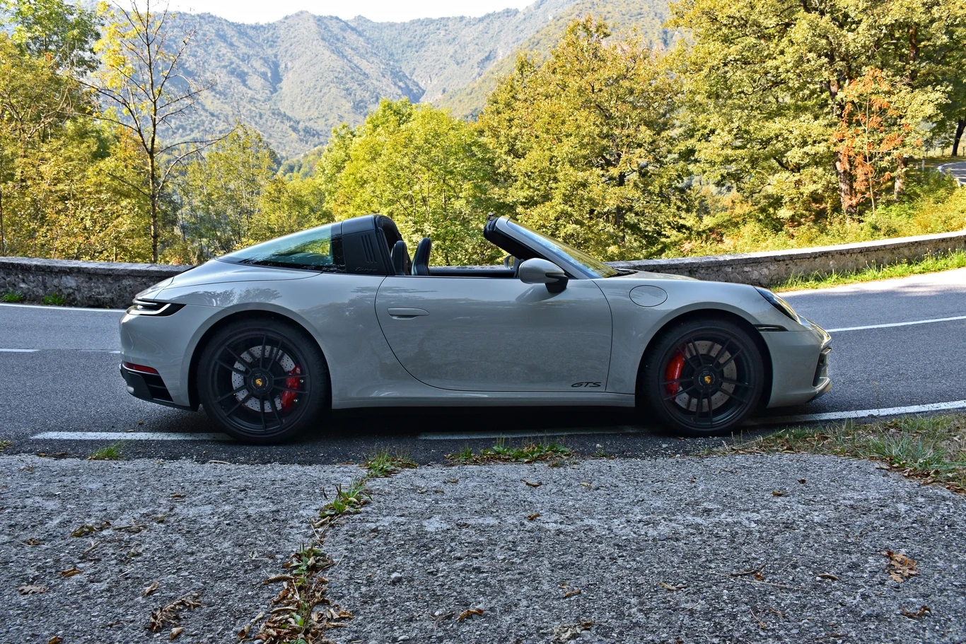Porsche 911 Targa 4 GTS 