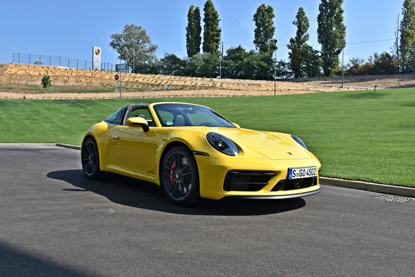 Porsche 911 GTS