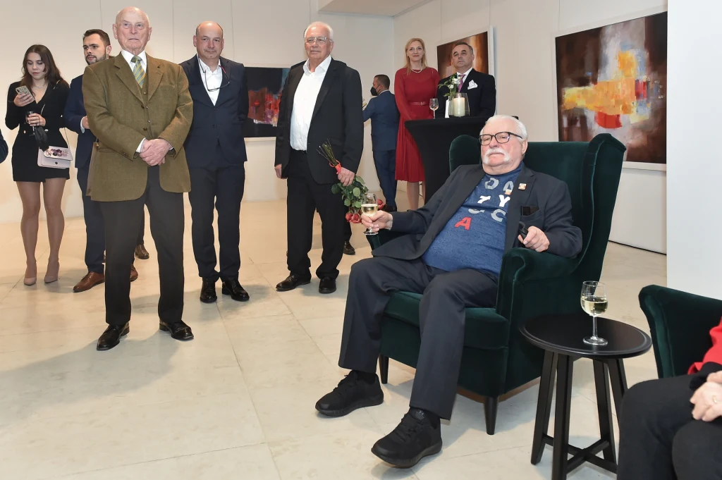 Lech Wałęsa  Lech Wałęsa