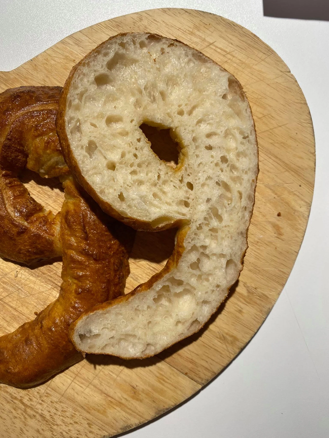 Bajgle w formie dziewiątek będą serwowane w lokalu Bajgle w formie dziewiątek będą serwowane w lokalu