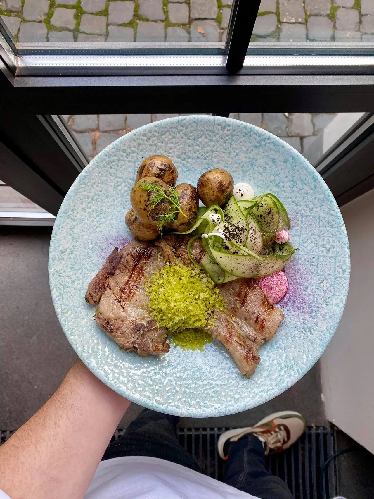 Schabowe z wędzonymi ziemniakami Schabowe z wędzonymi ziemniakami