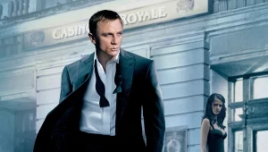 Daniel Craig jako James Bond w filmie "Casino Royale" (2006)