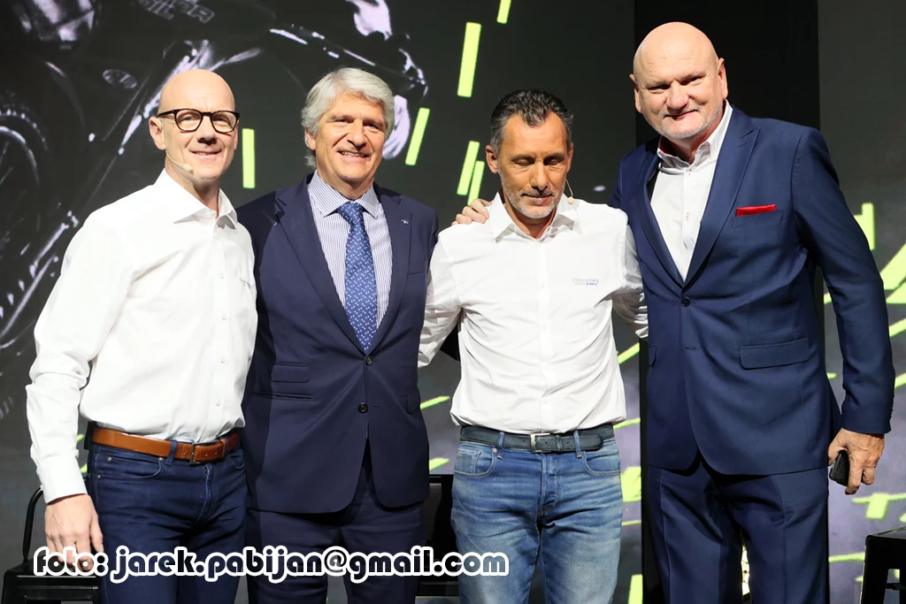 Od lewej: Tony Rickardsson, Jorge Viegas, Francois Ribeiro i Michał Zaleski Od lewej: Tony Rickardsson, Jorge Viegas, Francois Ribeiro i Michał Zaleski