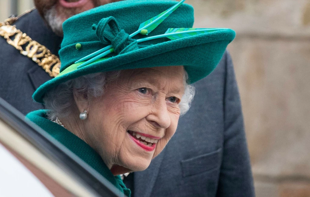 Królowa Elżbieta II pomimo upływu lat, nie traci klasy i wciąż wygląda pięknie