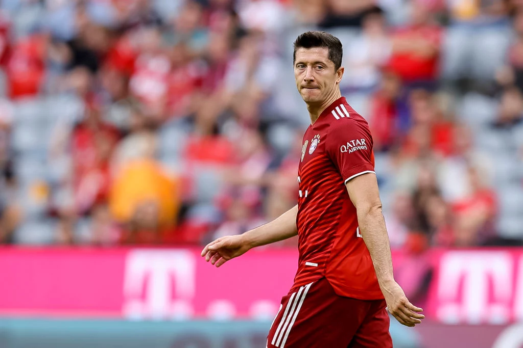 Robert Lewandowski zakończył mecz z Eintrachtem bez zdobytego gola Robert Lewandowski zakończył mecz z Eintrachtem bez zdobytego gola