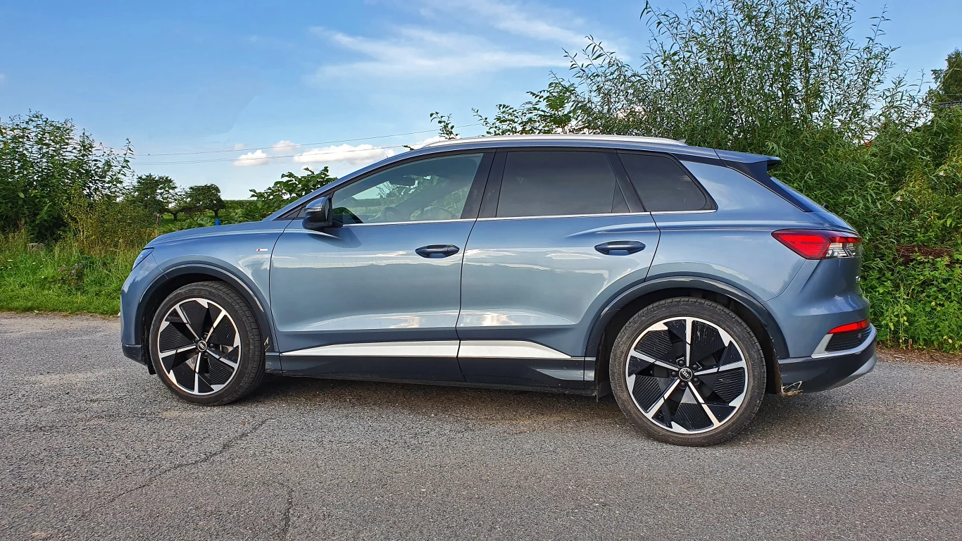 Audi Q4 50 e-tron quattro